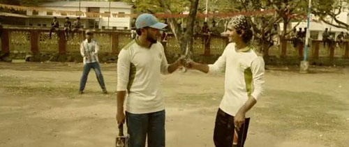 Shane and Imran in Parava Malayama movie