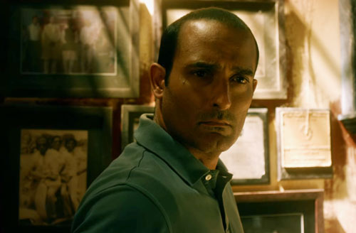 Akshaye Khanna as Matthew