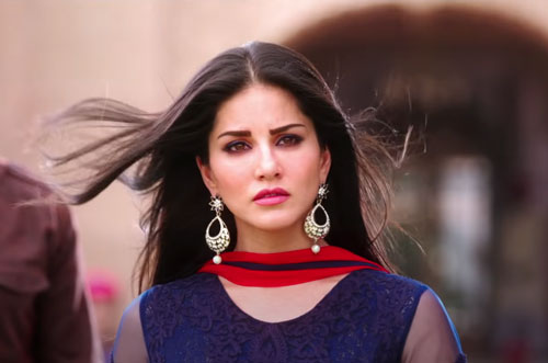 Sunny Leone as Meera